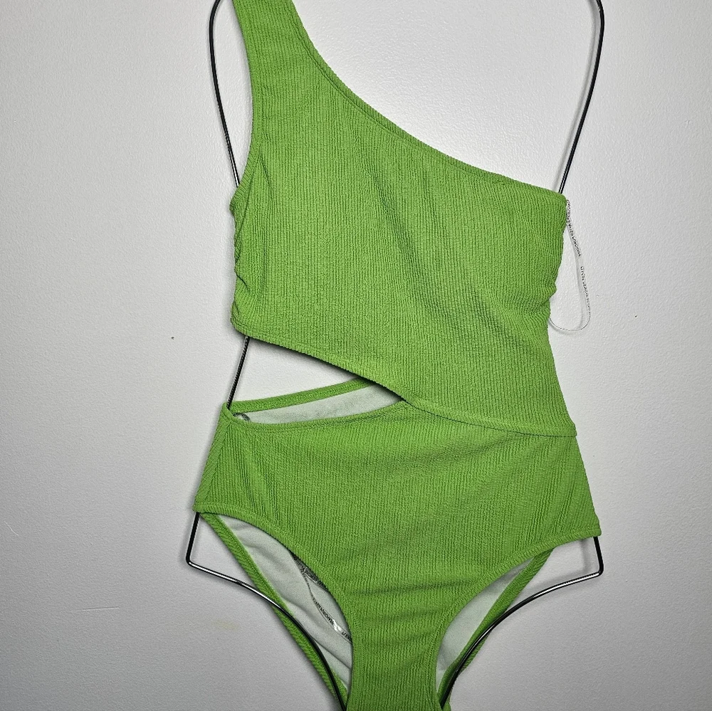 Michael Kors‎ One Shoulder Side-Cutout Women's One Piece Swimsuit